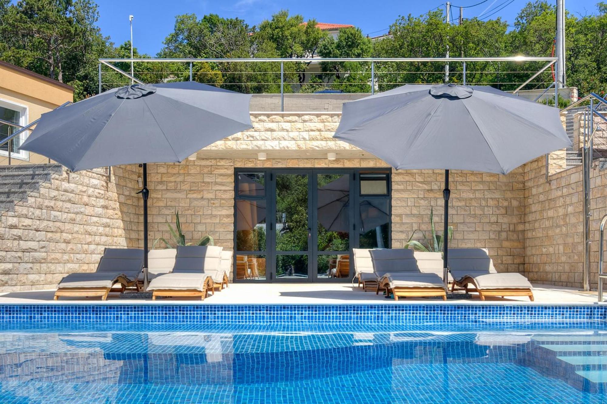 ホテル Boora Glamp Experience & Heated Infinity Pool セニ エクステリア 写真
